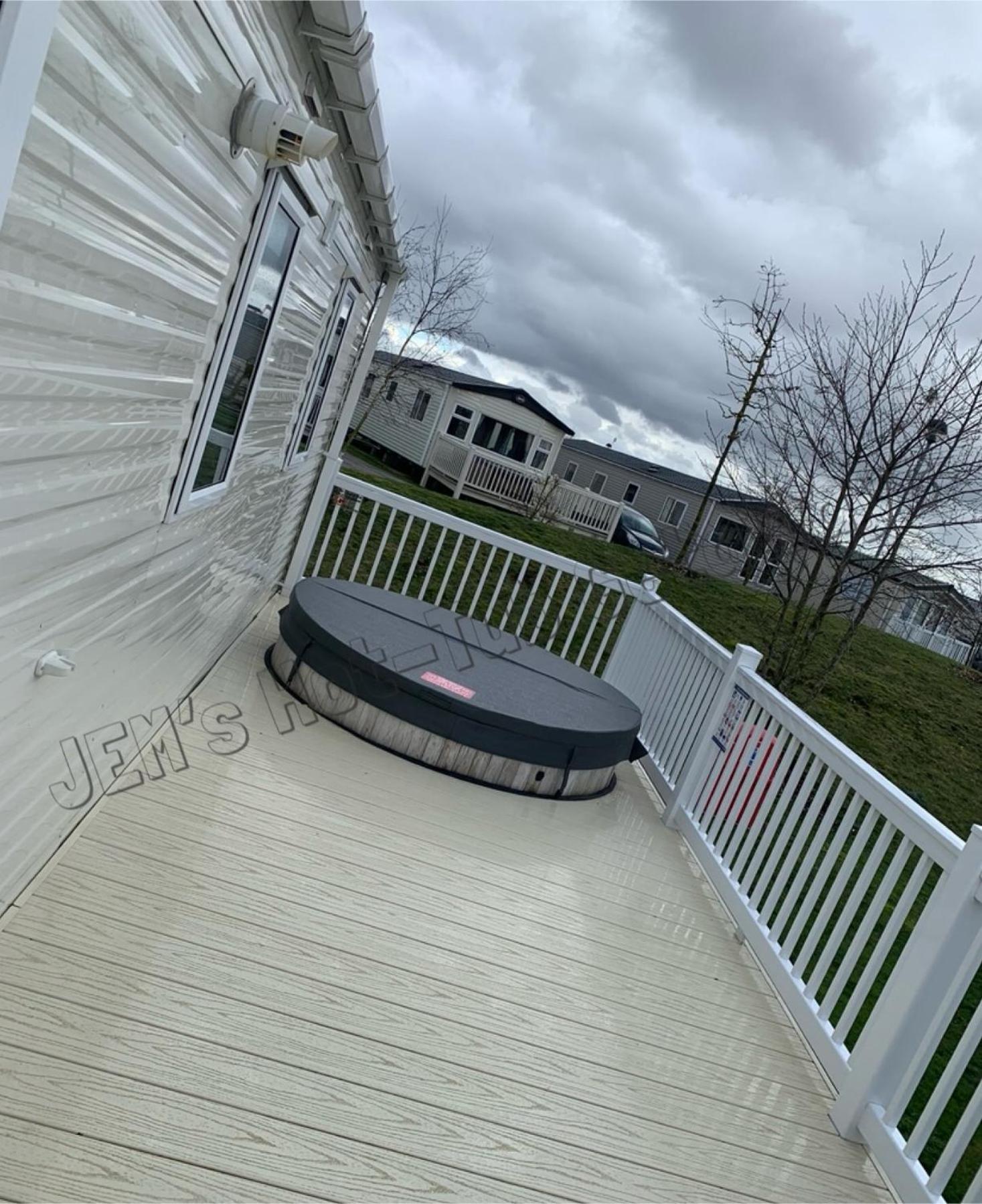 Jems Hot-Tub Getaways 6 Berth At Tattershall Lakes Buitenkant foto